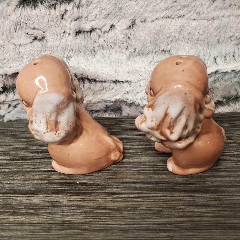 Vintage Anamorphic Cocker Spaniel Puppy Dog Salt & Pepper Shaker Set - NO‎ PLUGS